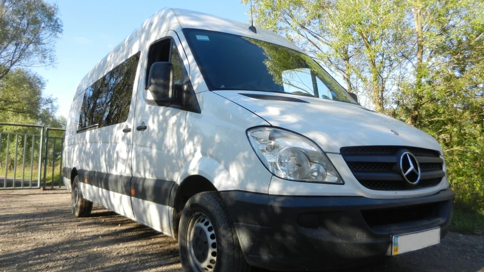 Mercedes-Benz Sprinter 2