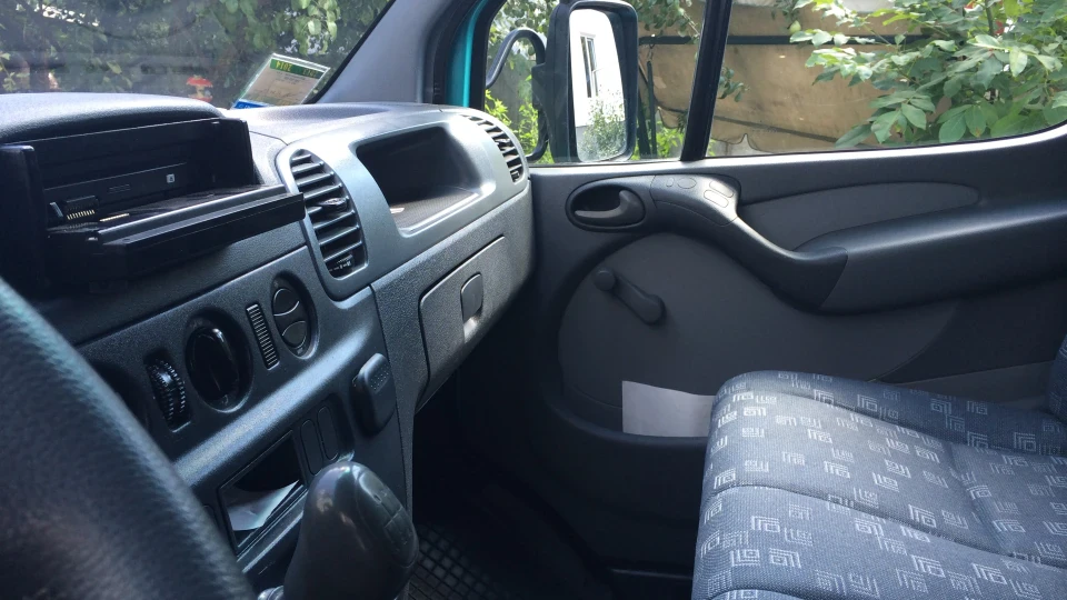 Mercedes-Benz Sprinter 5
