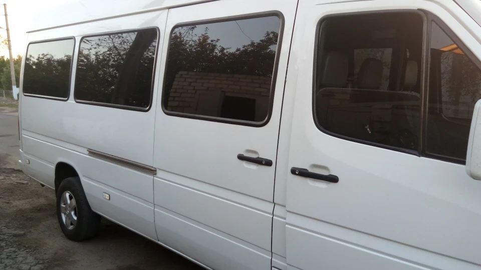 Mercedes-Benz Sprinter 2
