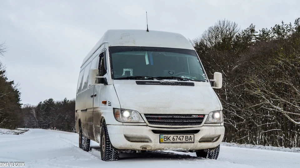 Mercedes-Benz Sprinter 2