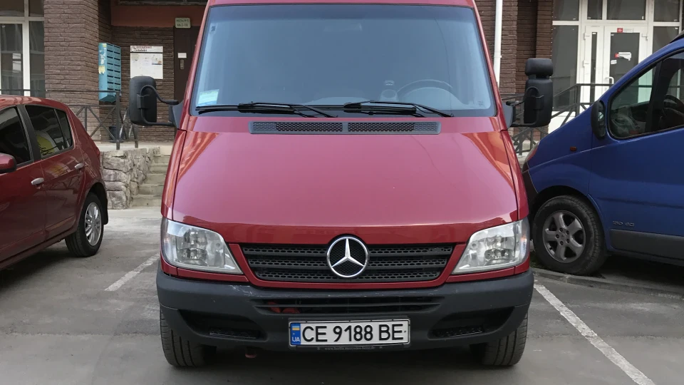 Mercedes-Benz Sprinter 2