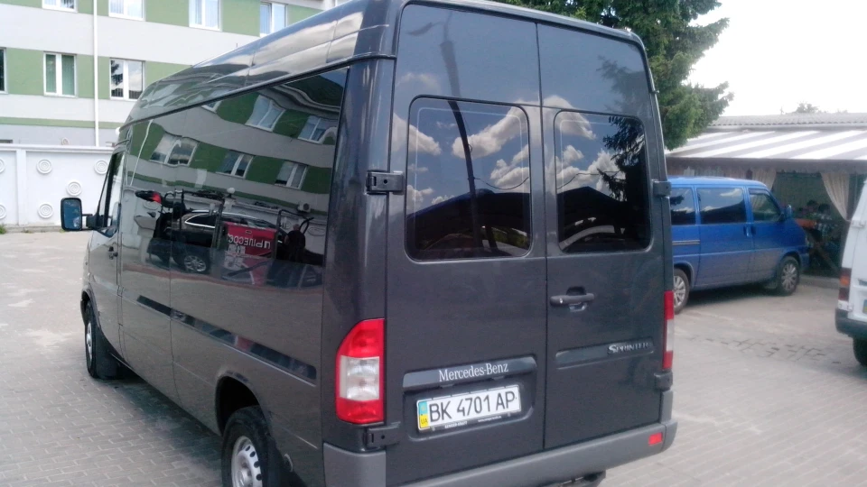 Mercedes-Benz Sprinter 2