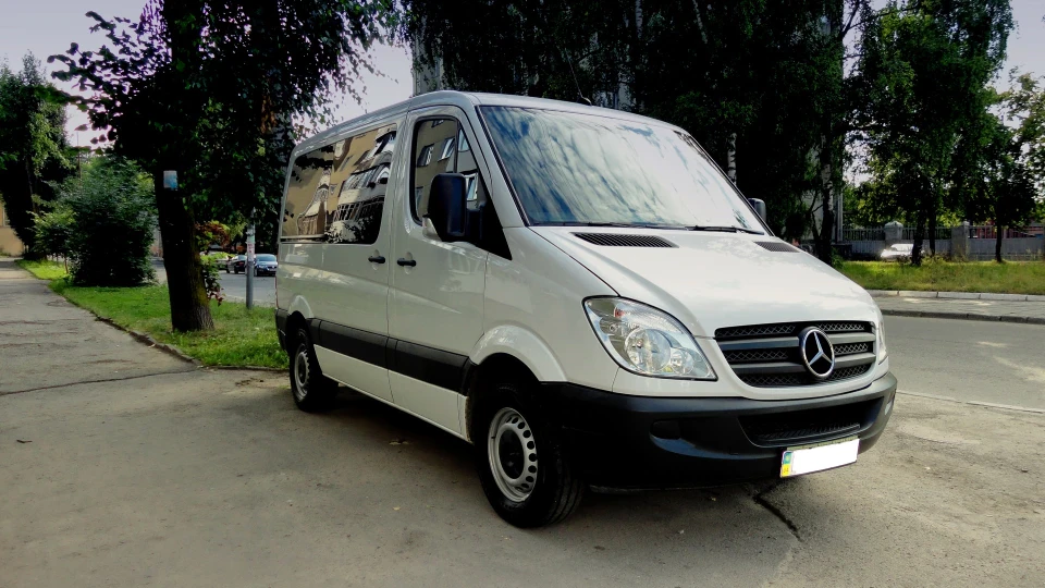 Mercedes-Benz Sprinter 2