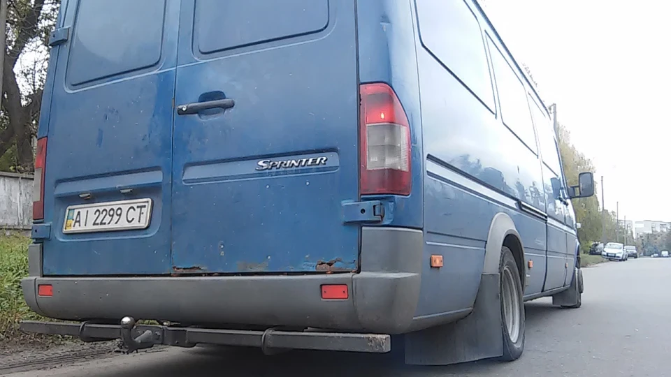 Mercedes-Benz Sprinter 2