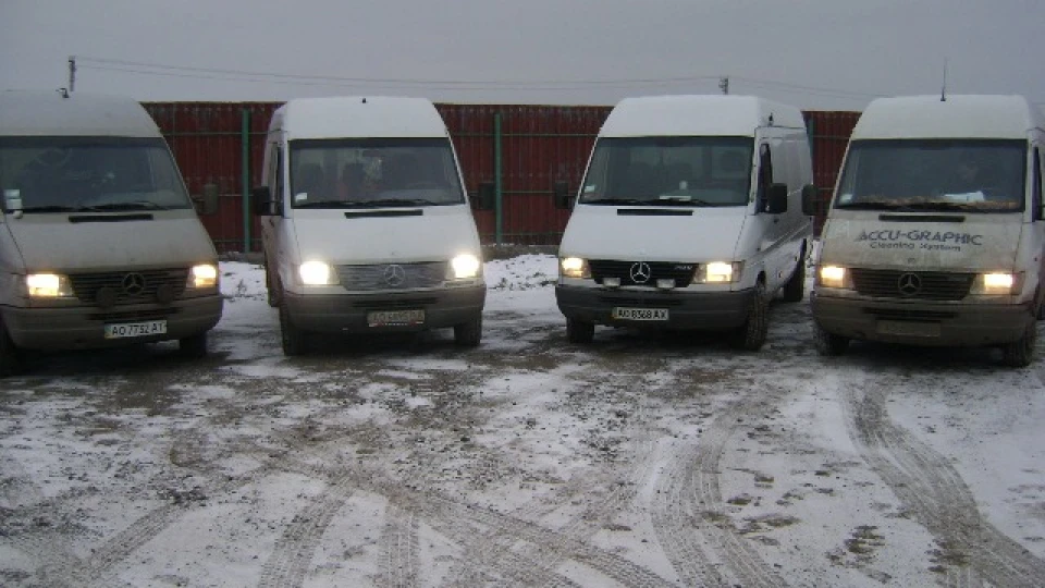 Mercedes-Benz Sprinter 4