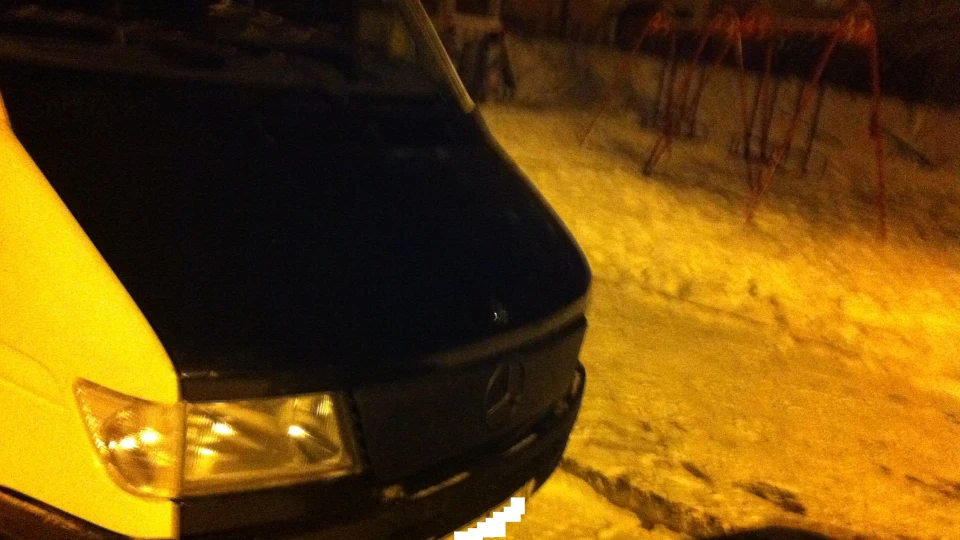 Mercedes-Benz Sprinter 4
