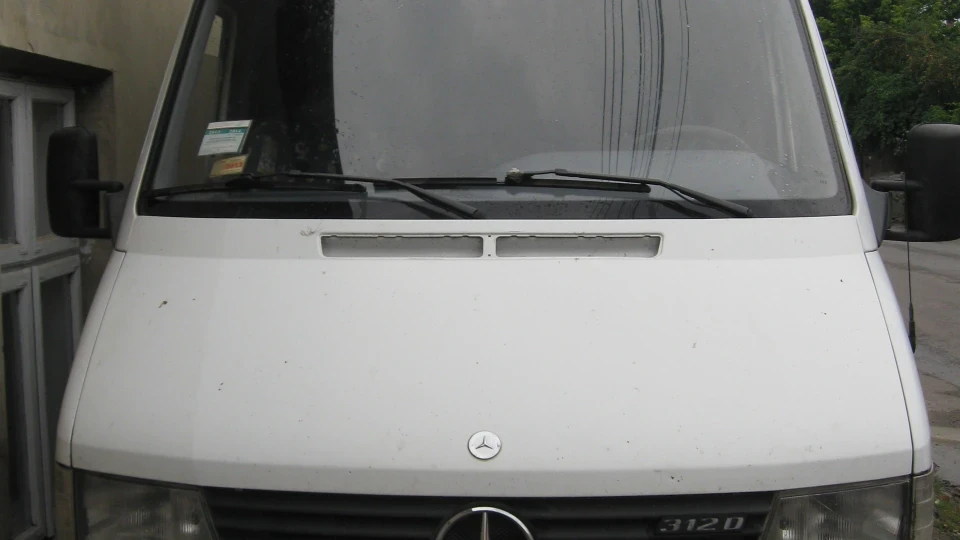 Mercedes-Benz Sprinter 2