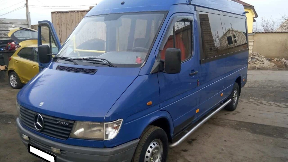 Mercedes-Benz Sprinter 2