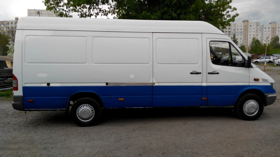 Mercedes-Benz Sprinter 5