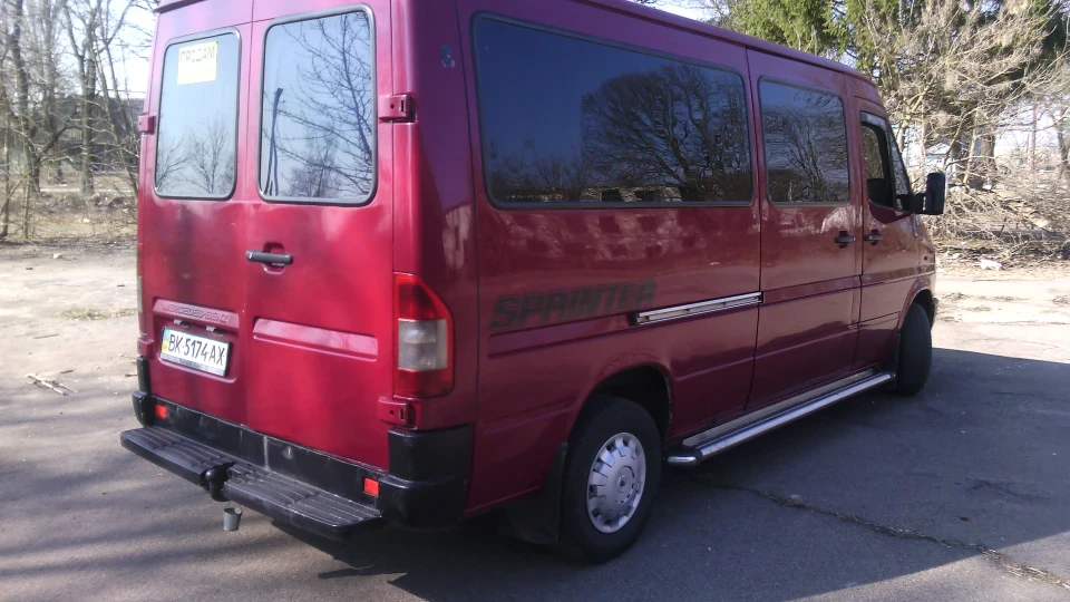 Mercedes-Benz Sprinter 2