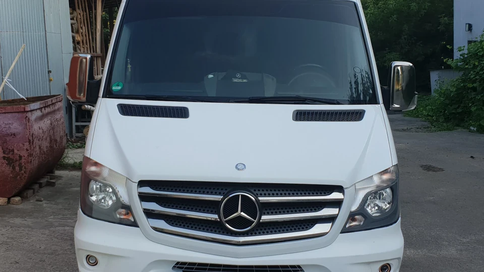 Mercedes-Benz Sprinter 2