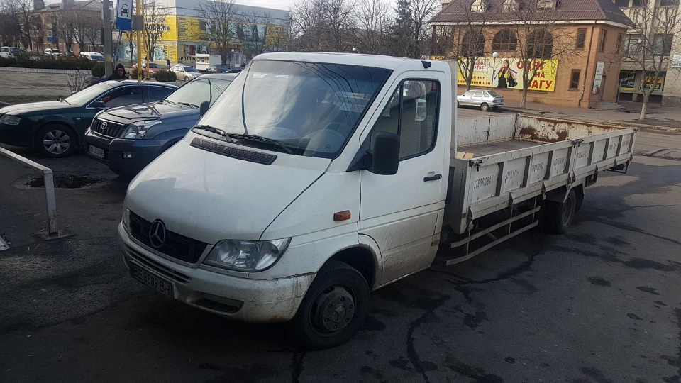 Mercedes-Benz Sprinter 2