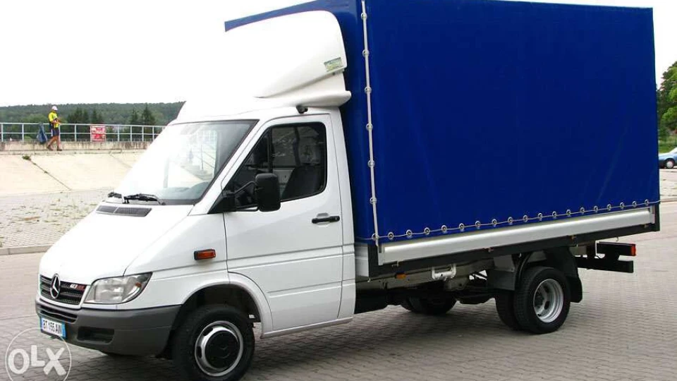 Mercedes-Benz Sprinter 2