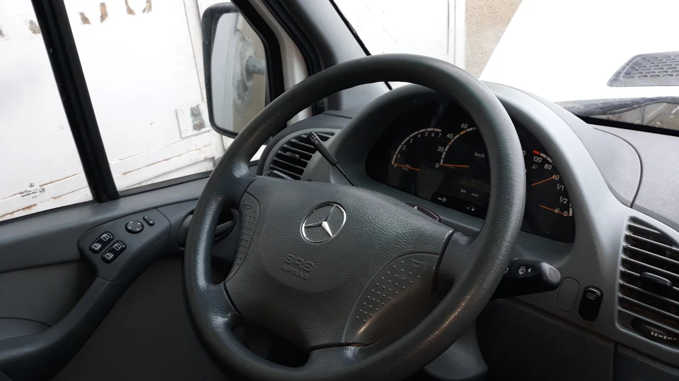 Mercedes-Benz Sprinter 2.2 cdi заряджений сарай 4