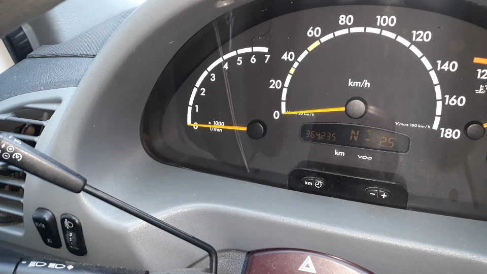 Mercedes-Benz Sprinter 2.2 cdi заряджений сарай 5