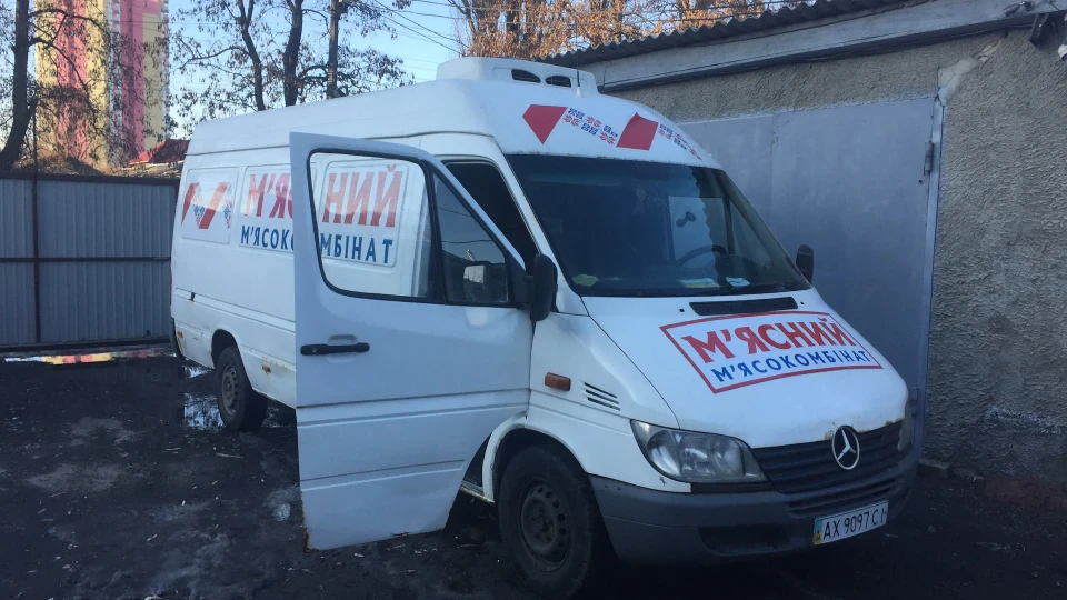 Mercedes-Benz Sprinter 2.2 музичний м'ясний) 2