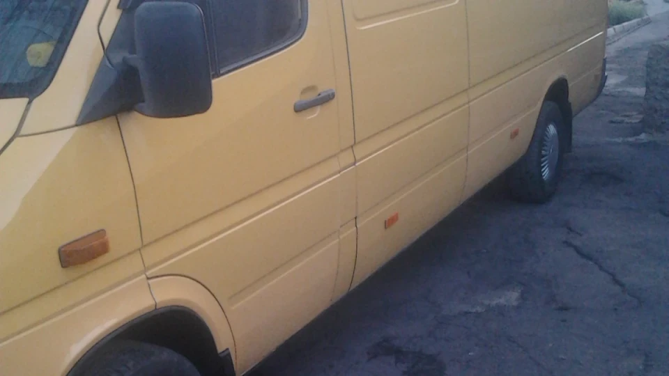 Mercedes-Benz Sprinter 2.2 Жовтий 3