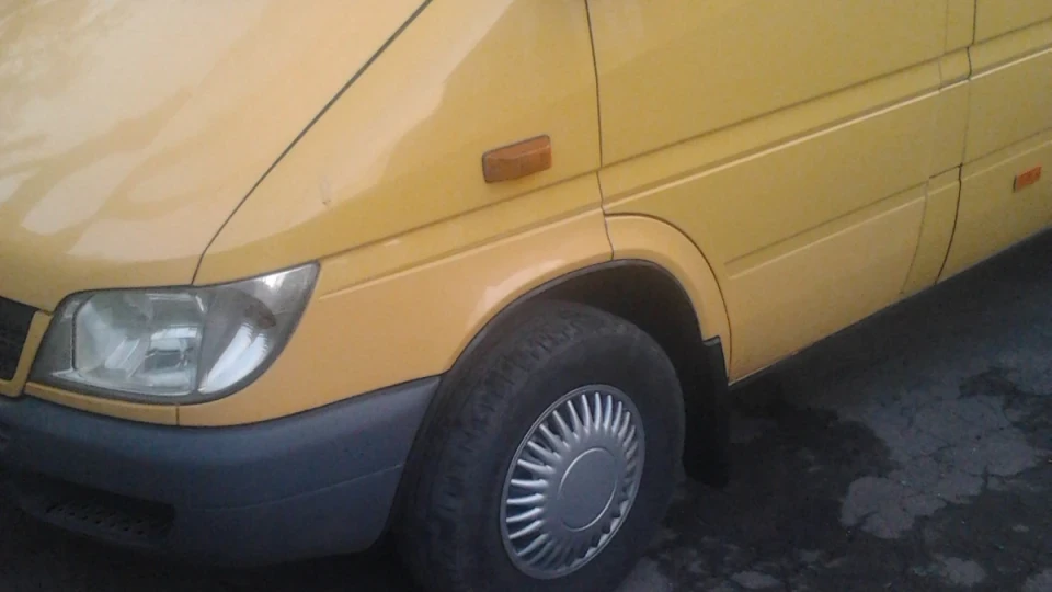 Mercedes-Benz Sprinter 2.2 Жовтий 4