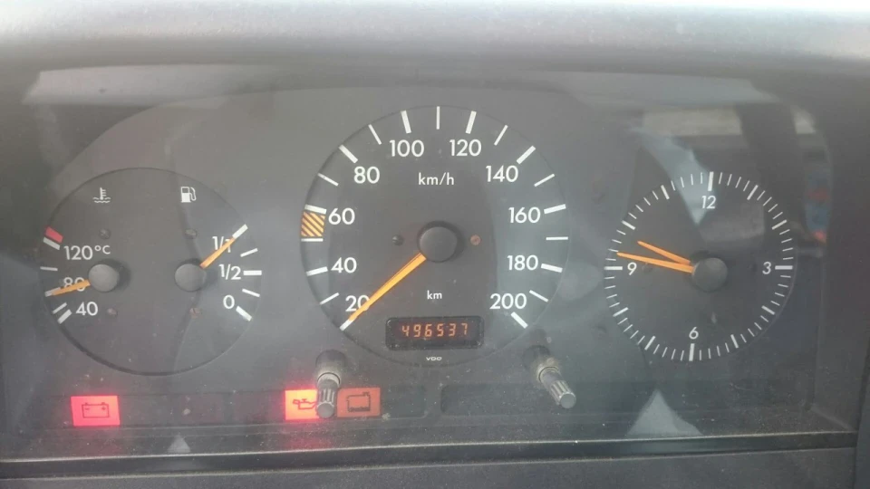 Mercedes-Benz Sprinter 2,3D 2