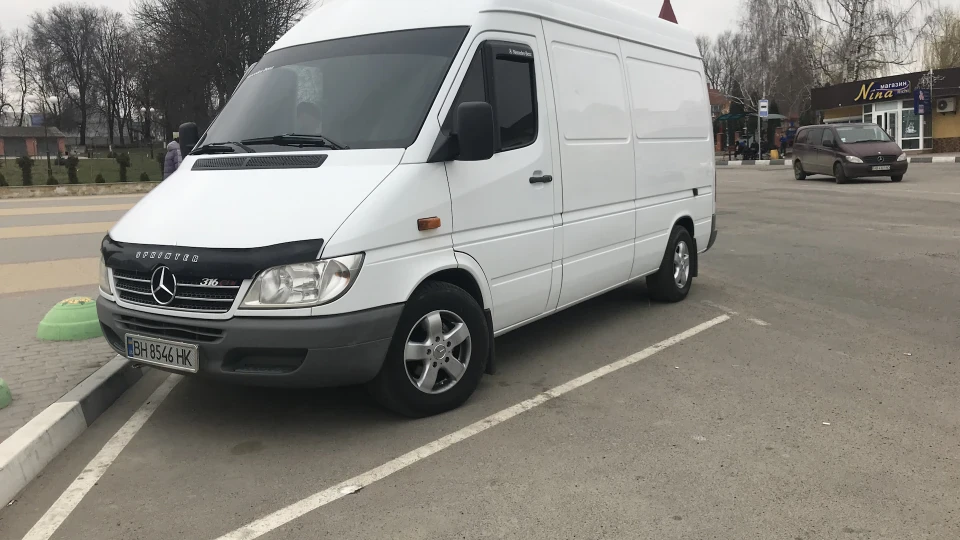 Mercedes-Benz Sprinter 2.7 турбо 5