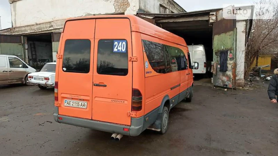 Mercedes-Benz Sprinter 2.9 Morkovka 2