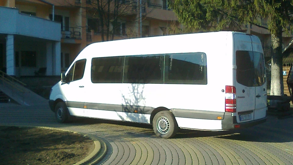 Mercedes-Benz Sprinter 316 AYZBERG 3