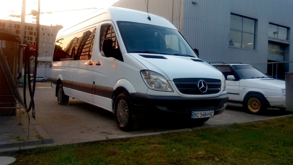 Mercedes-Benz Sprinter 318 v6 2