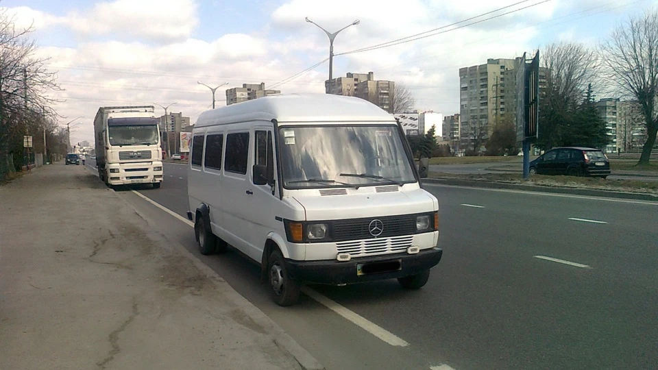 Mercedes-Benz Sprinter 408 D