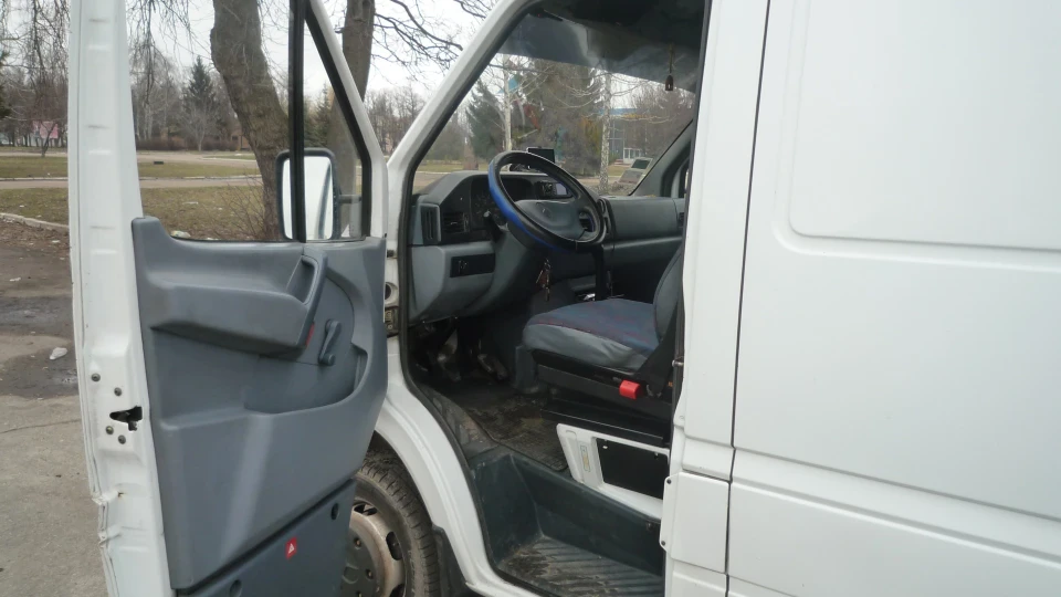 Mercedes-Benz Sprinter 412 Максі 2