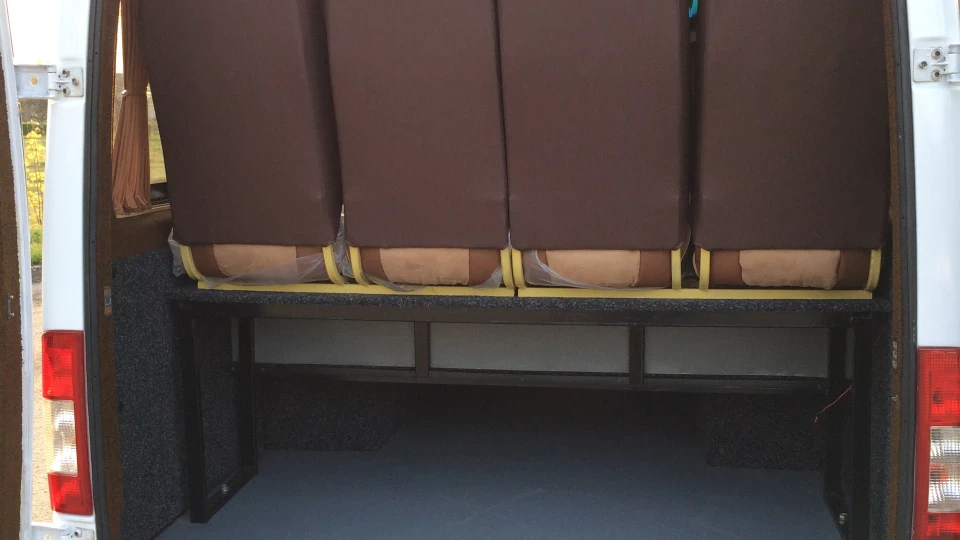 Mercedes-Benz Sprinter 6-matic))) 2