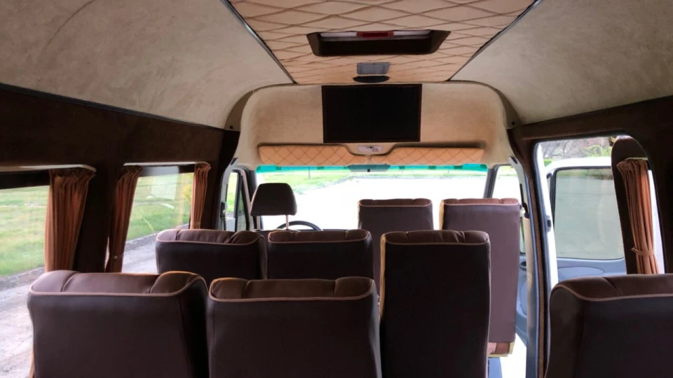 Mercedes-Benz Sprinter 6-matic))) 5