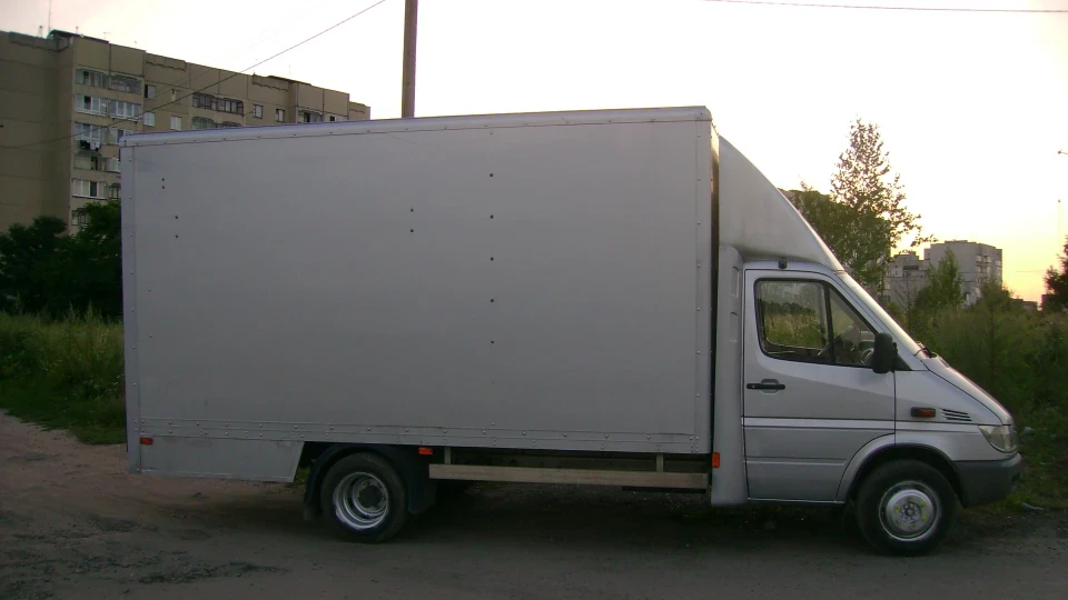 Mercedes-Benz Sprinter 616cdi 3