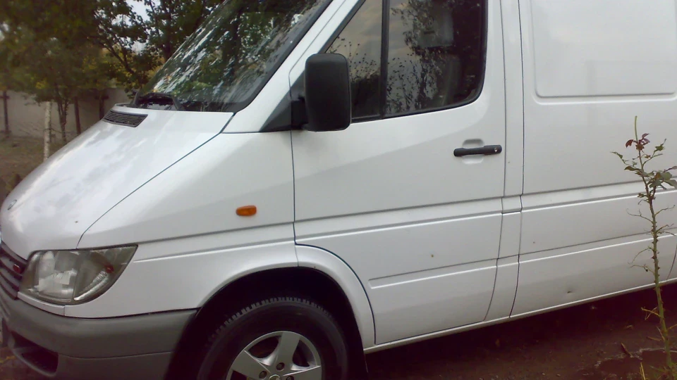 Mercedes-Benz Sprinter AMG 2