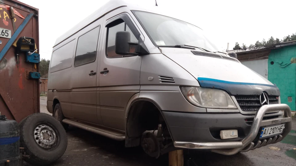 Mercedes-Benz Sprinter AMG 2