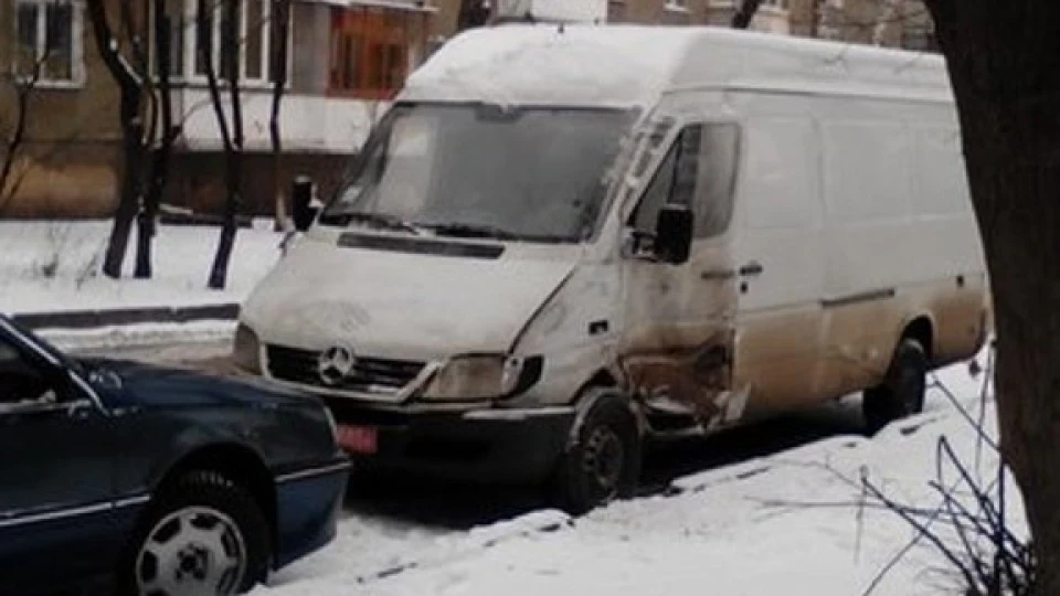 Mercedes-Benz Sprinter (Англійський аристократ)