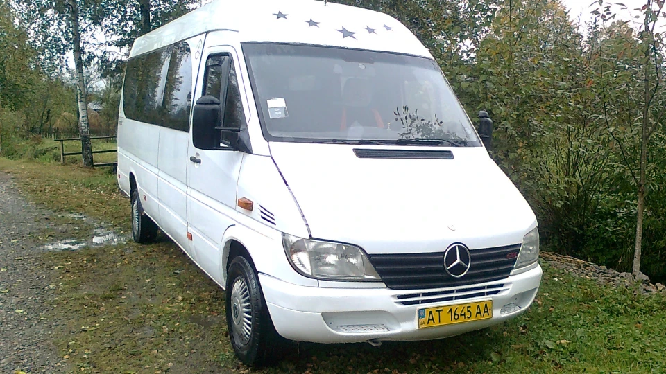 Mercedes-Benz Sprinter Білий Лайнер