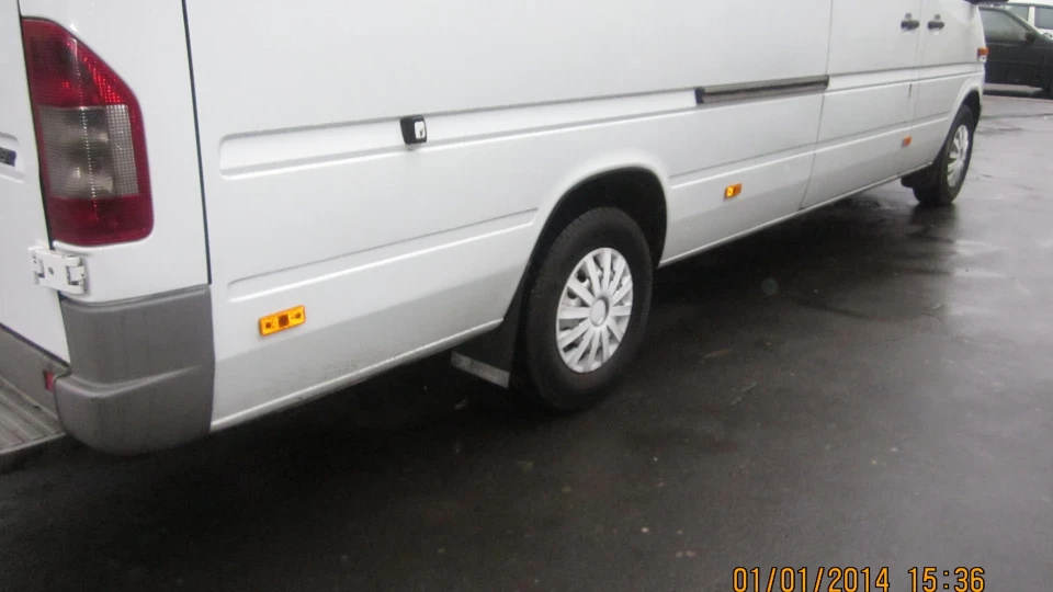 Mercedes-Benz Sprinter Білий Мерін 4