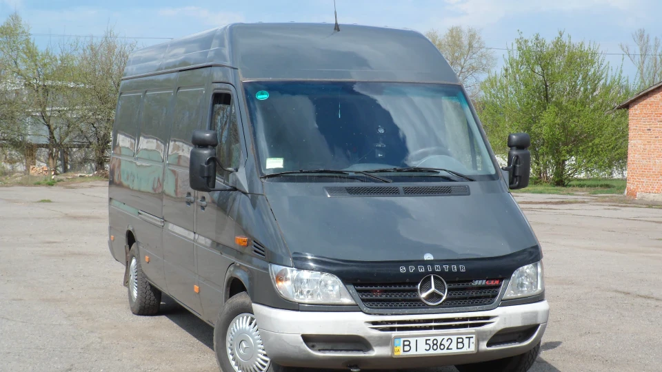 Mercedes-Benz Sprinter Чорно сірий 3