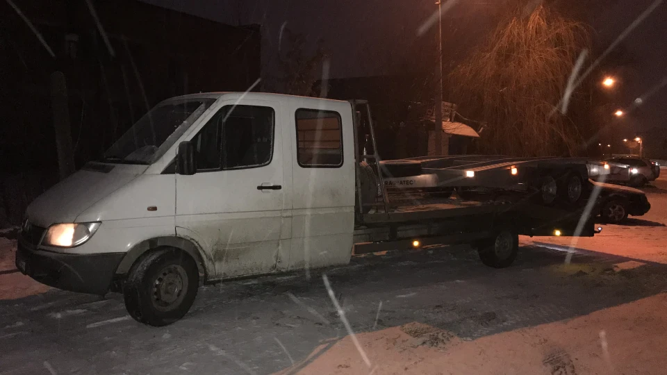 Mercedes-Benz Sprinter евакуатор з лафетом 4