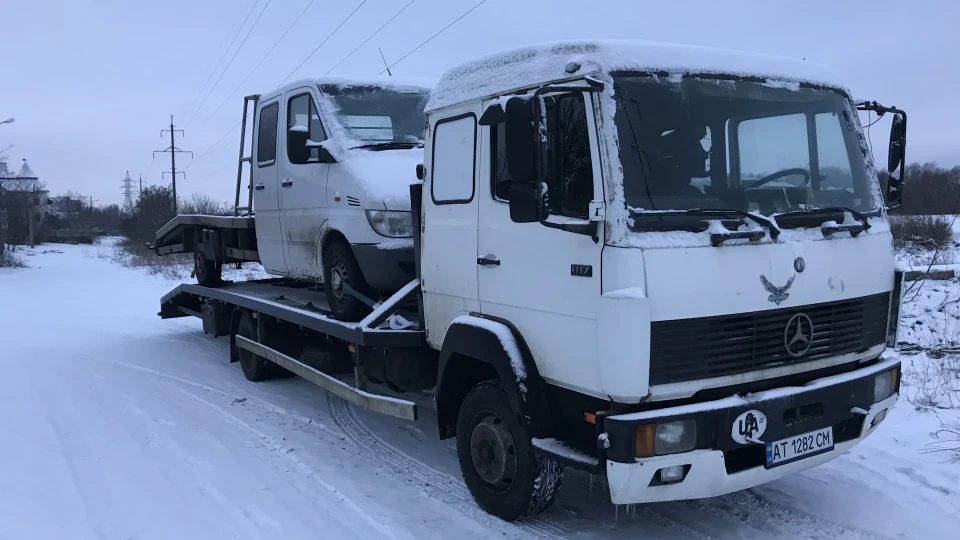 Mercedes-Benz Sprinter евакуатор з лафетом 5