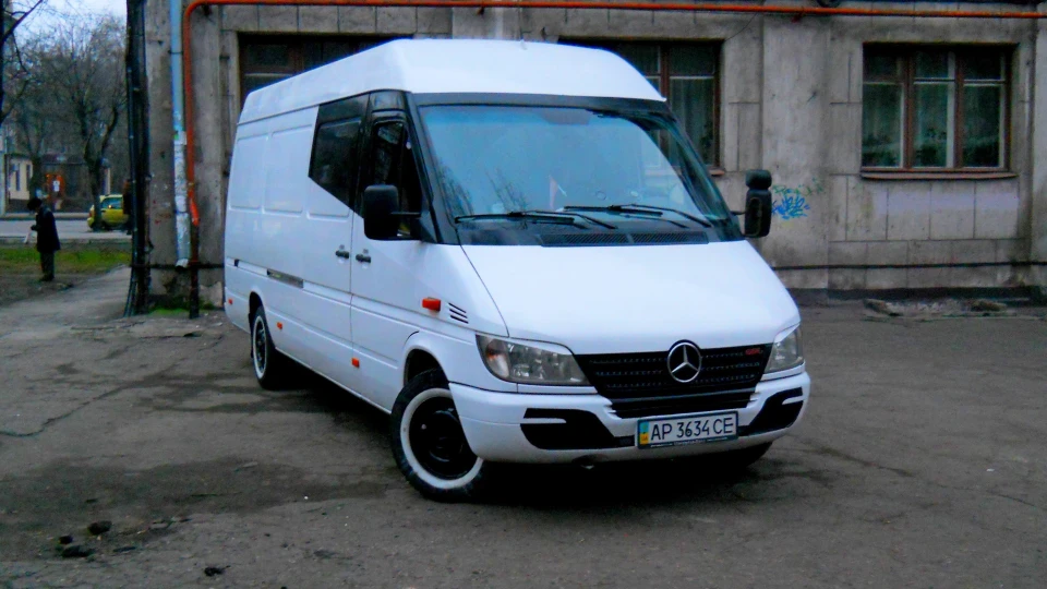 Mercedes-Benz Sprinter Messerschmitt 2