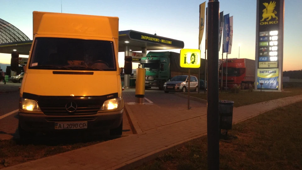 Mercedes-Benz Sprinter Motorsport 2