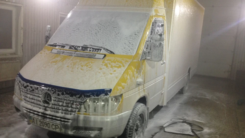 Mercedes-Benz Sprinter Motorsport 5