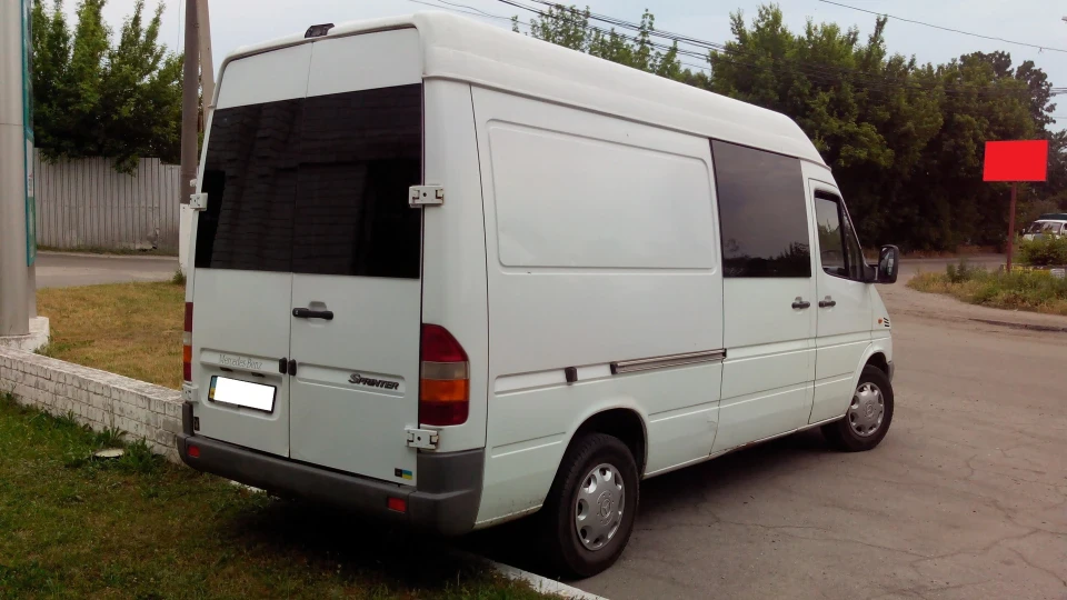 Mercedes-Benz Sprinter на всі випадки життя 4