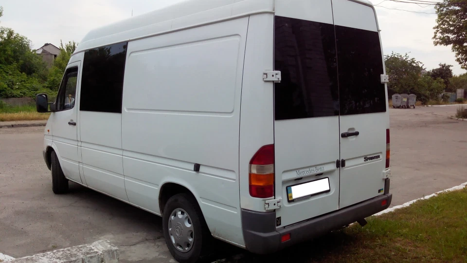 Mercedes-Benz Sprinter на всі випадки життя 5