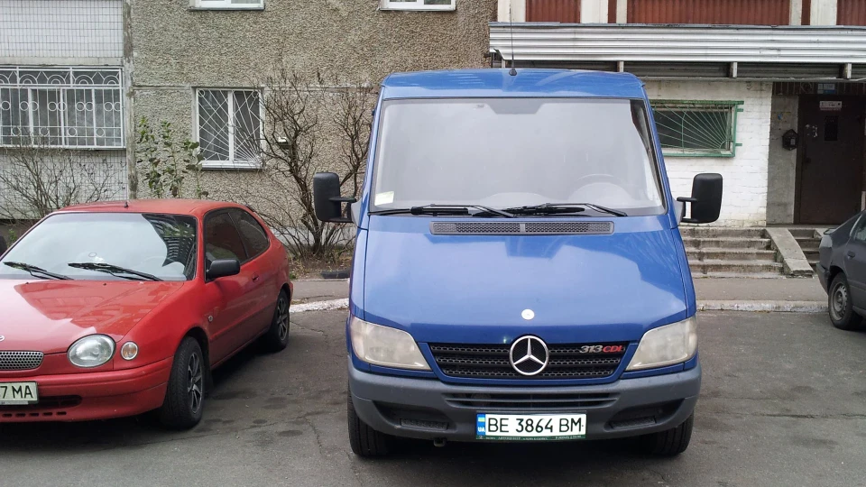 Mercedes-Benz Sprinter не вбивається роботяга