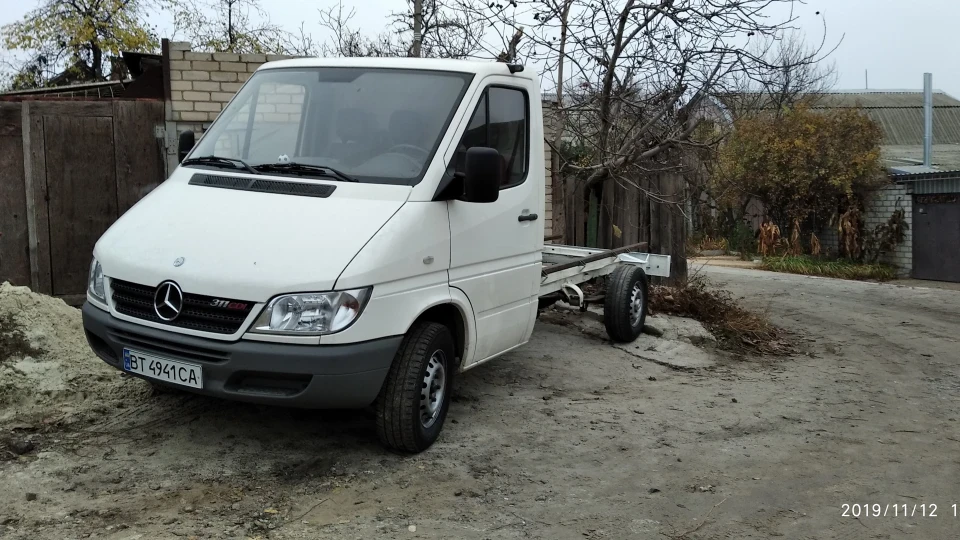 Mercedes-Benz Sprinter Працюю на ньому 3