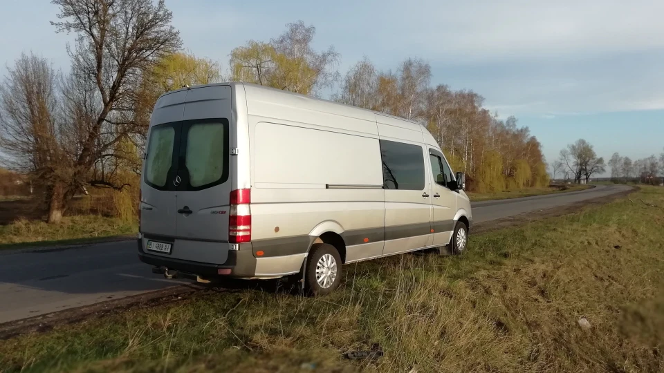 Mercedes-Benz Sprinter Срібний SPINER 4