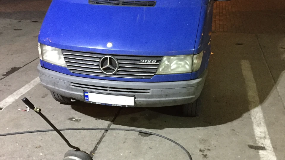Mercedes-Benz Sprinter Синяк