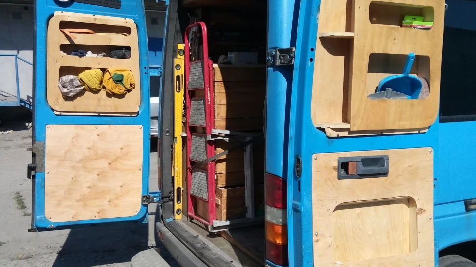 Mercedes-Benz Sprinter TDI Transformer 2